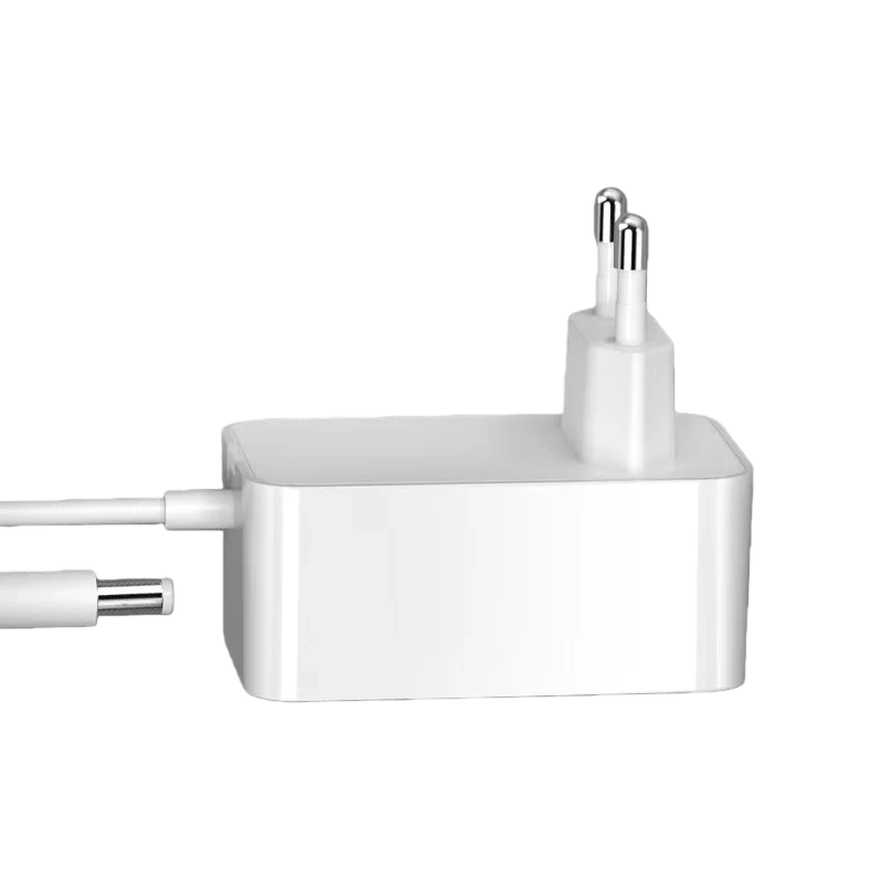 36W 12V 3A seinään kiinnitettävä EU-pistokevirtalähde