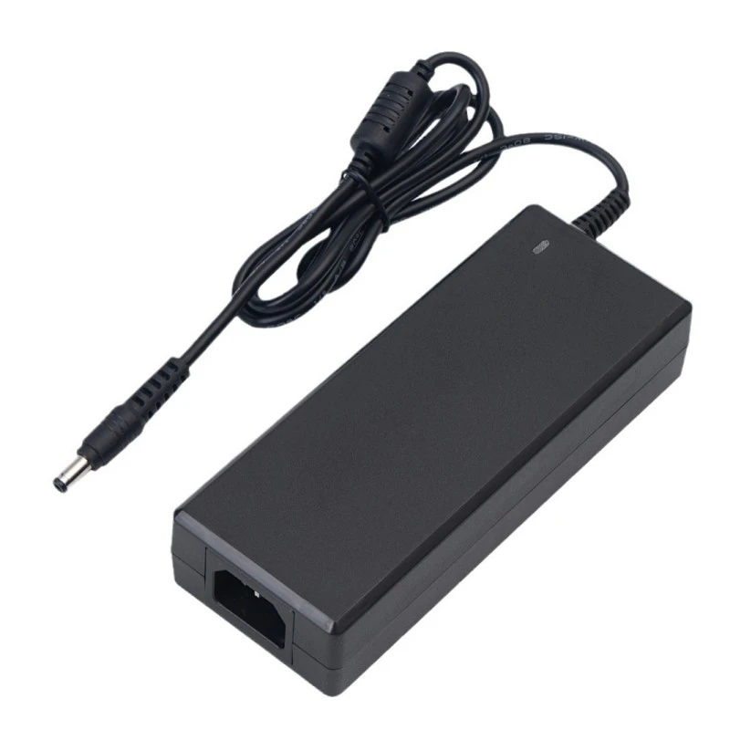 96W 12V 8A pöytävirtalähde