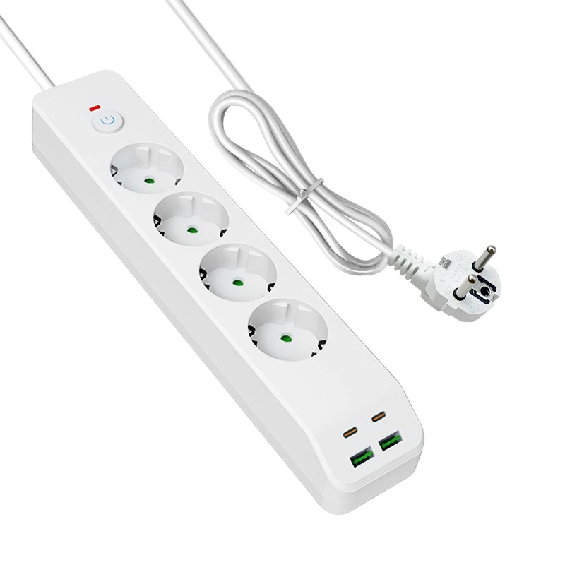Pikalataus EU-virtaliuskalla 4 AC:lla ja 4 USB:llä